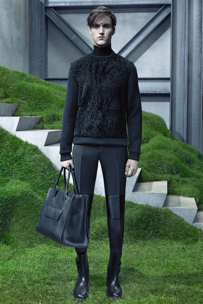 Look 28